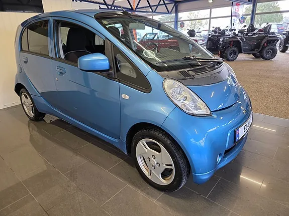 Mitsubishi I-Miev 2013 photo 5