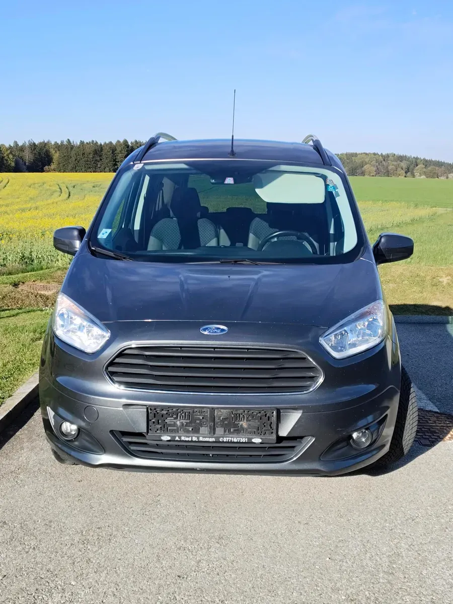 Ford Tourneo Courier 2018 photo 2