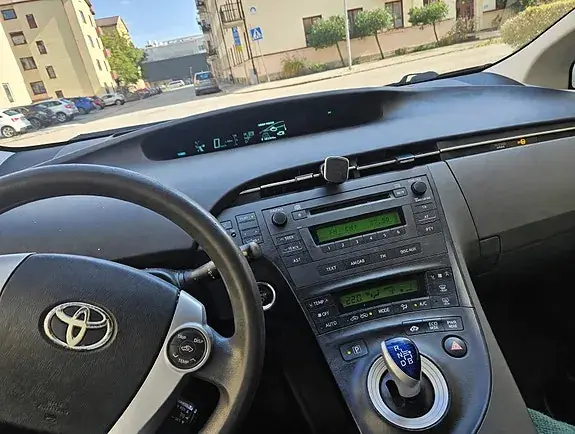Toyota Prius 2010 photo 5