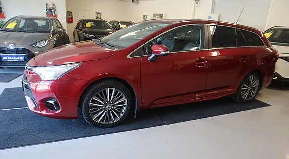 Toyota Avensis 2018 photo 3
