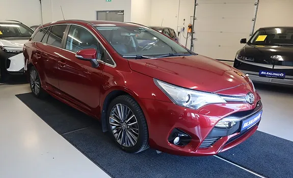 Toyota Avensis 2018 photo 2