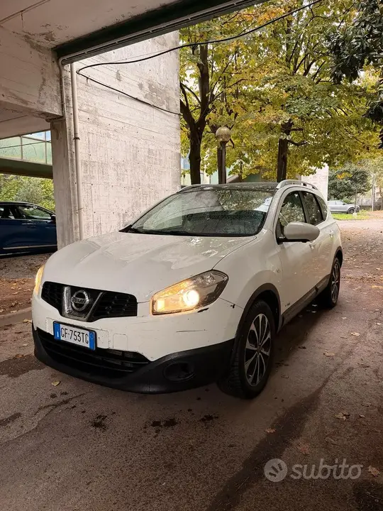 Nissan Qashqai 2012 photo 3