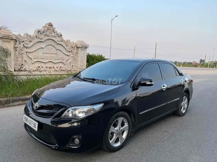 Toyota Corolla Altis 2012 photo 2