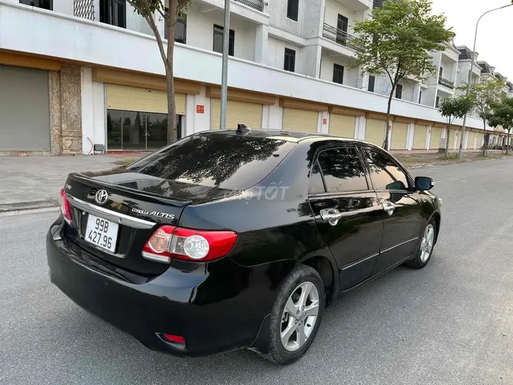 Toyota Corolla Altis 2012 photo 3