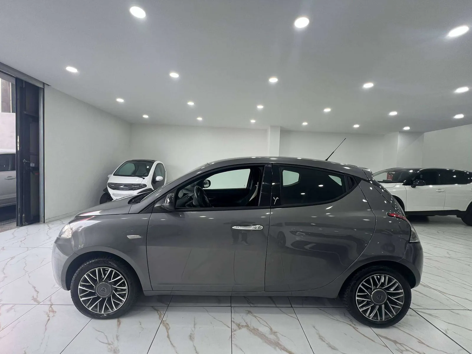 Lancia Ypsilon 2016 photo 3