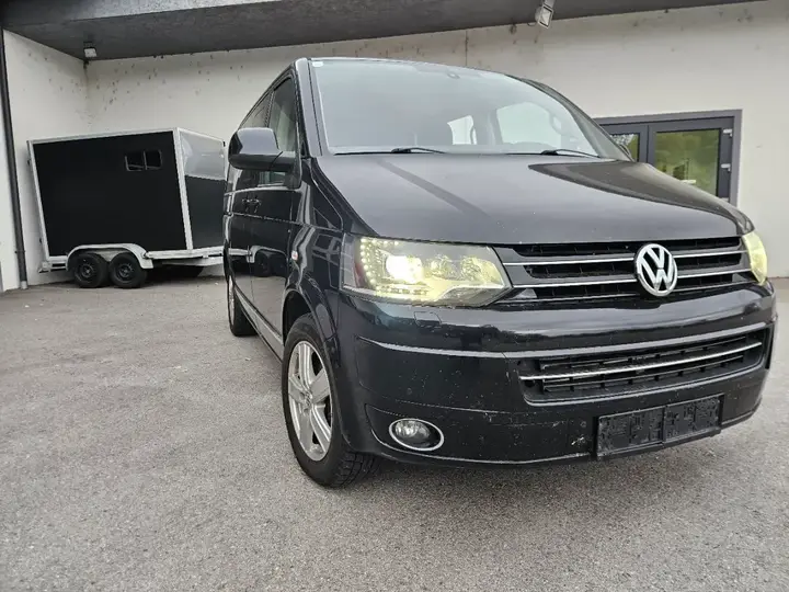 Volkswagen T5 2012 photo 3