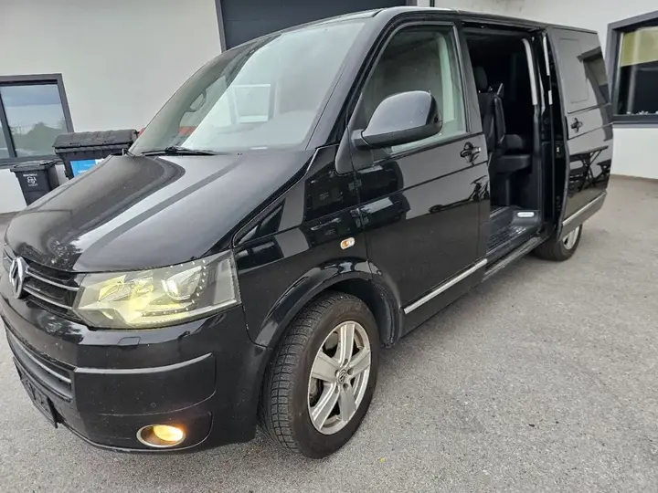 Volkswagen T5 2012 photo 2