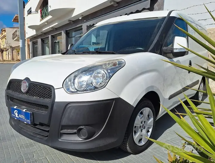 Fiat Doblò 2012 photo 3