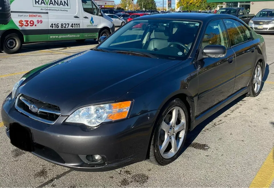 Subaru Legacy 2001 photo 2