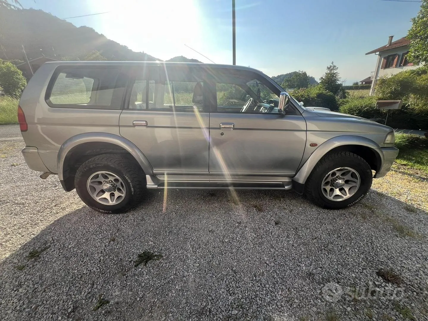 Mitsubishi Pajero 1999 photo 2
