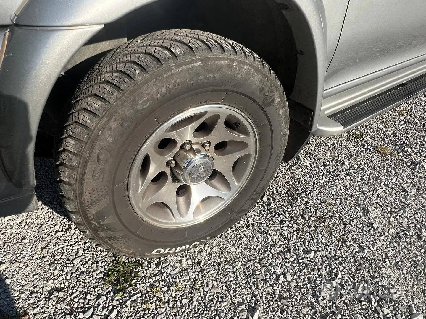 Mitsubishi Pajero 1999 photo 4