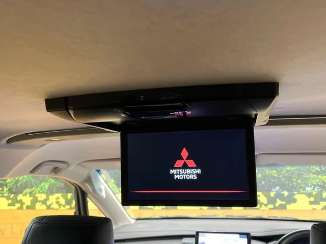Mitsubishi Delica D:5 2024 photo 3