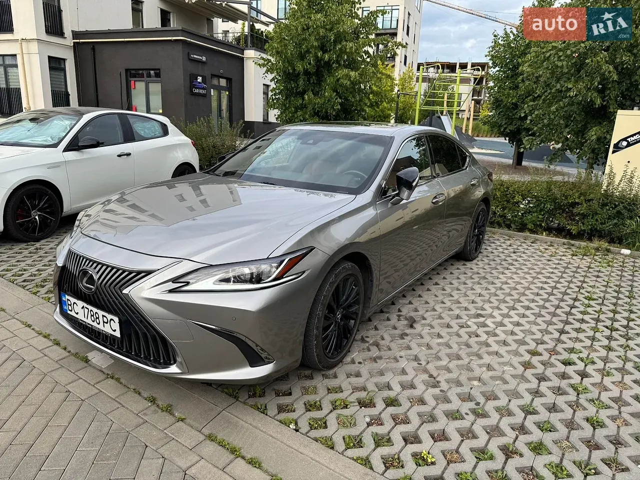 Lexus Es 2021 photo 2