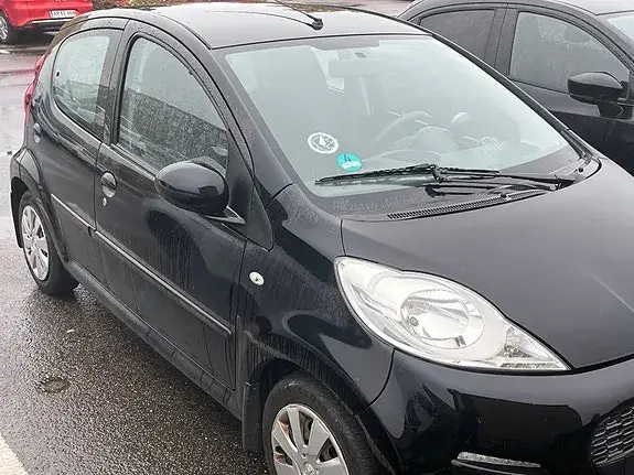 Peugeot 107 2014 photo 2