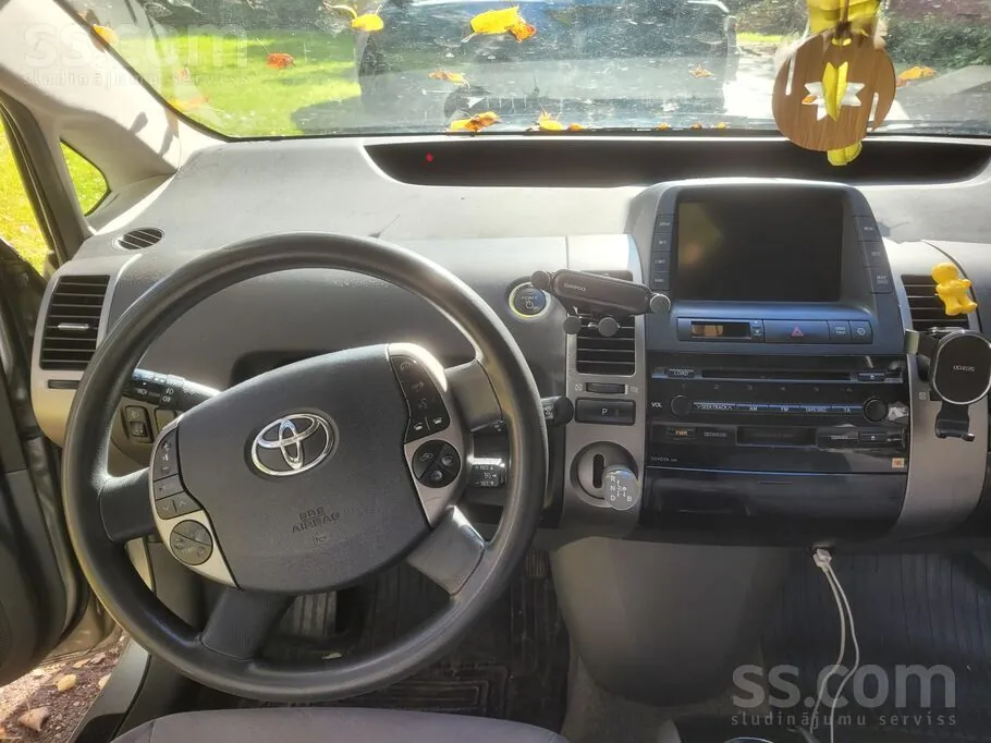 Toyota Prius 2004 photo 5