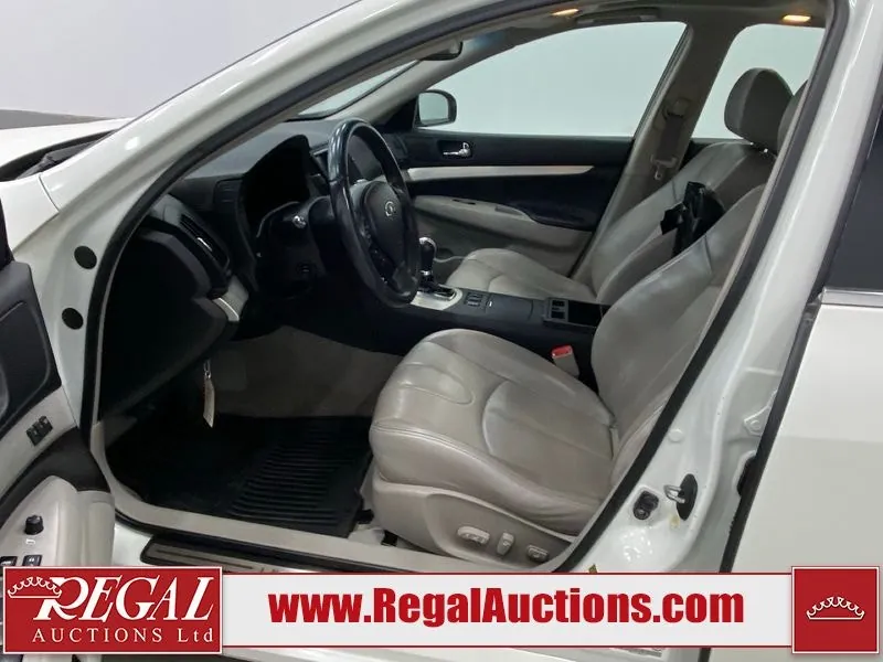 Infiniti G35 2008 photo 5
