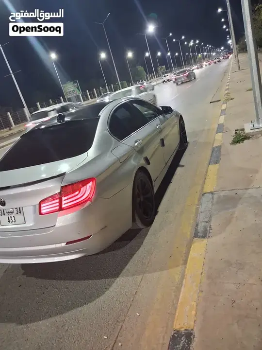 BMW 5 Series 2011 photo 4