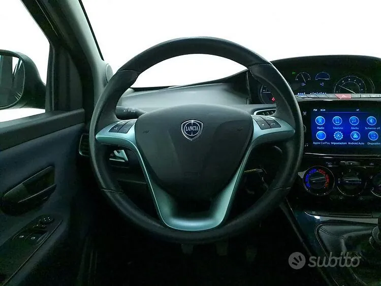 Lancia Ypsilon 2023 photo 4
