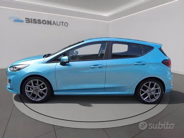 Ford Fiesta 2022 photo 2