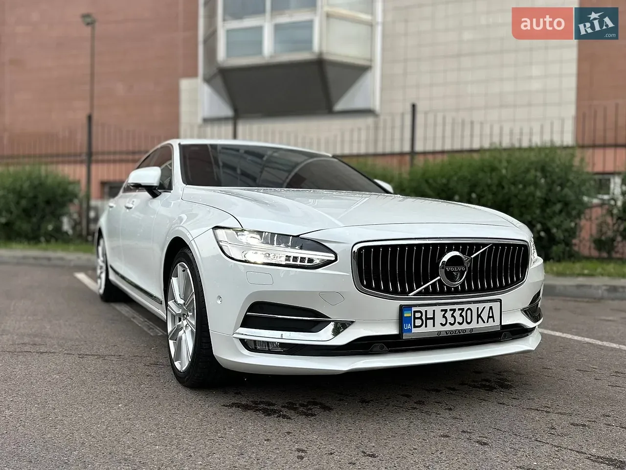 Volvo S90 2017 photo 2