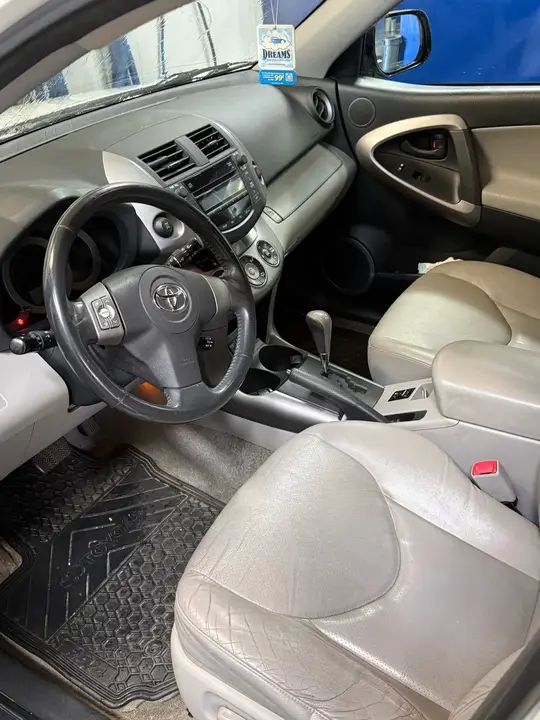 Toyota Rav4 2008 photo 5