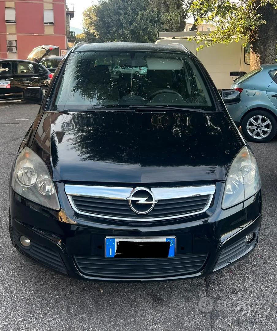Opel Zafira 2012 photo 5