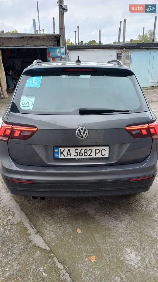 Volkswagen Tiguan 2020 photo 2