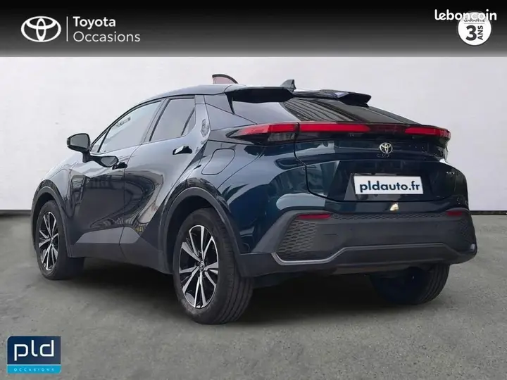 Toyota C-Hr 2025 photo 2