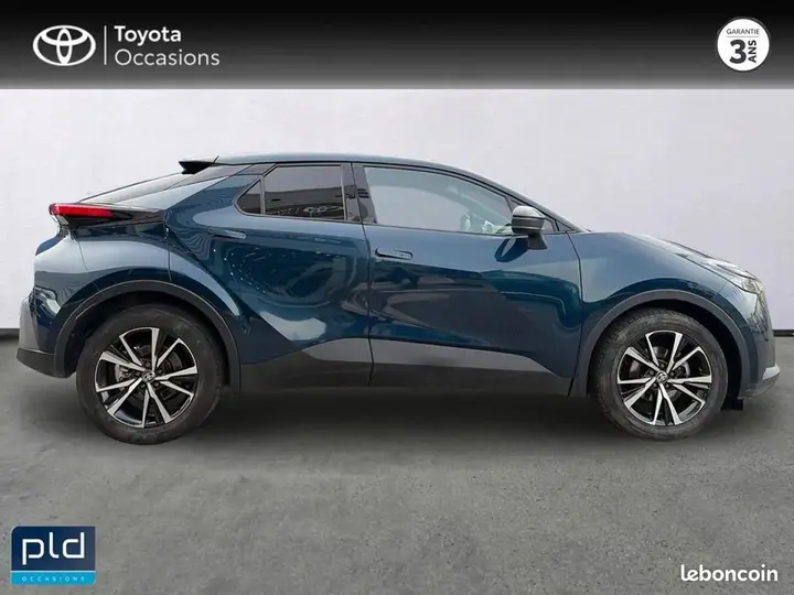 Toyota C-Hr 2025 photo 4