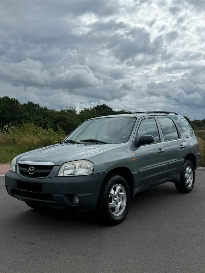 Mazda Tribute