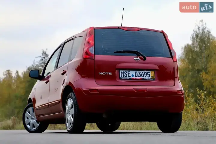 Nissan Note 2008 photo 5