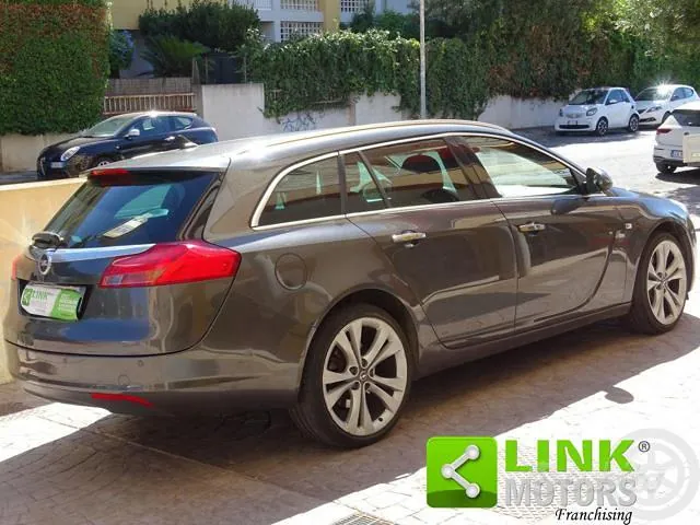 Opel Insignia 2011 photo 4