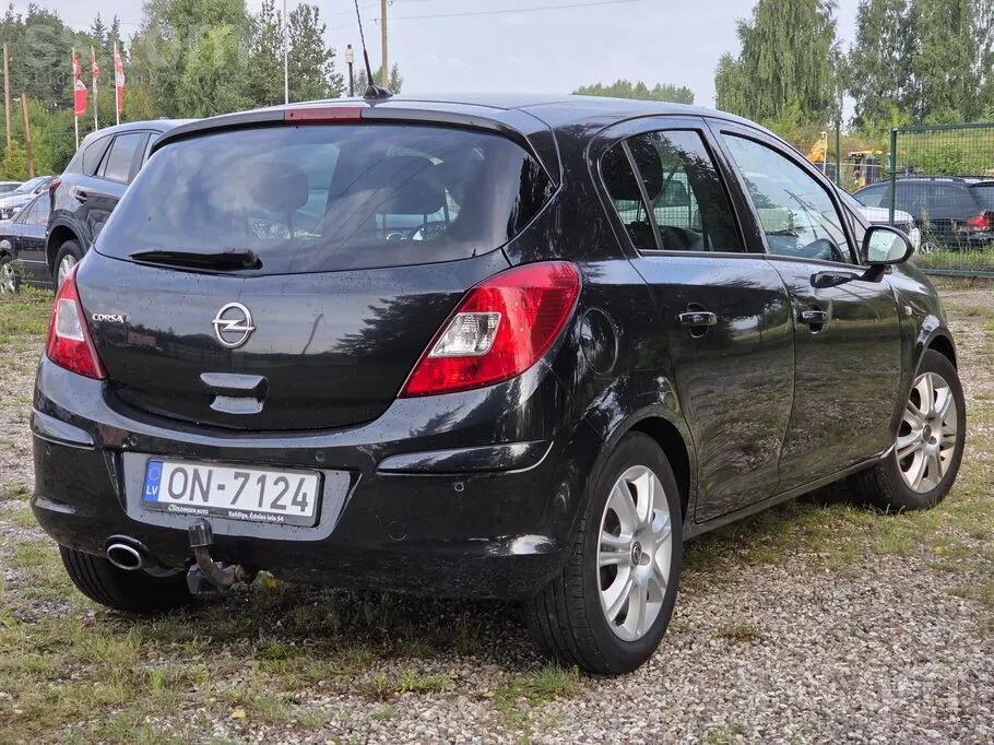 Opel Corsa 2014 photo 3