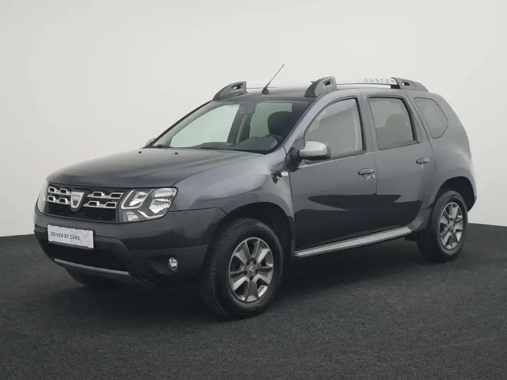 Dacia Duster 2017 photo 2