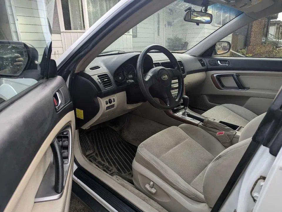 Subaru Outback 2006 photo 4
