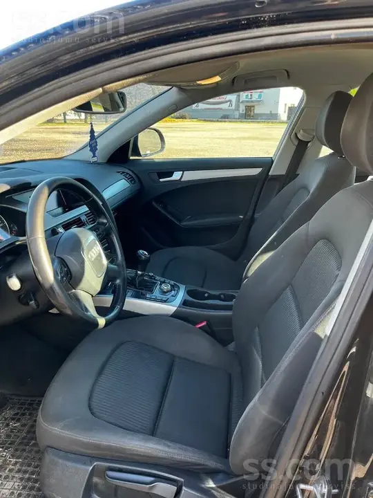 Audi A4 2008 photo 3