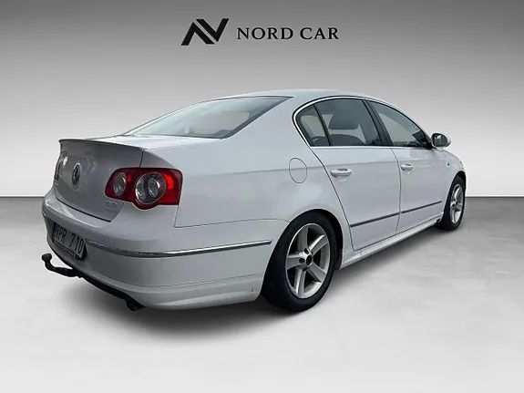 Volkswagen Passat 2010 photo 3