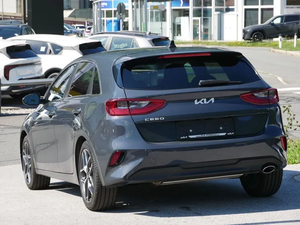 Kia Ceed 2025 photo 3