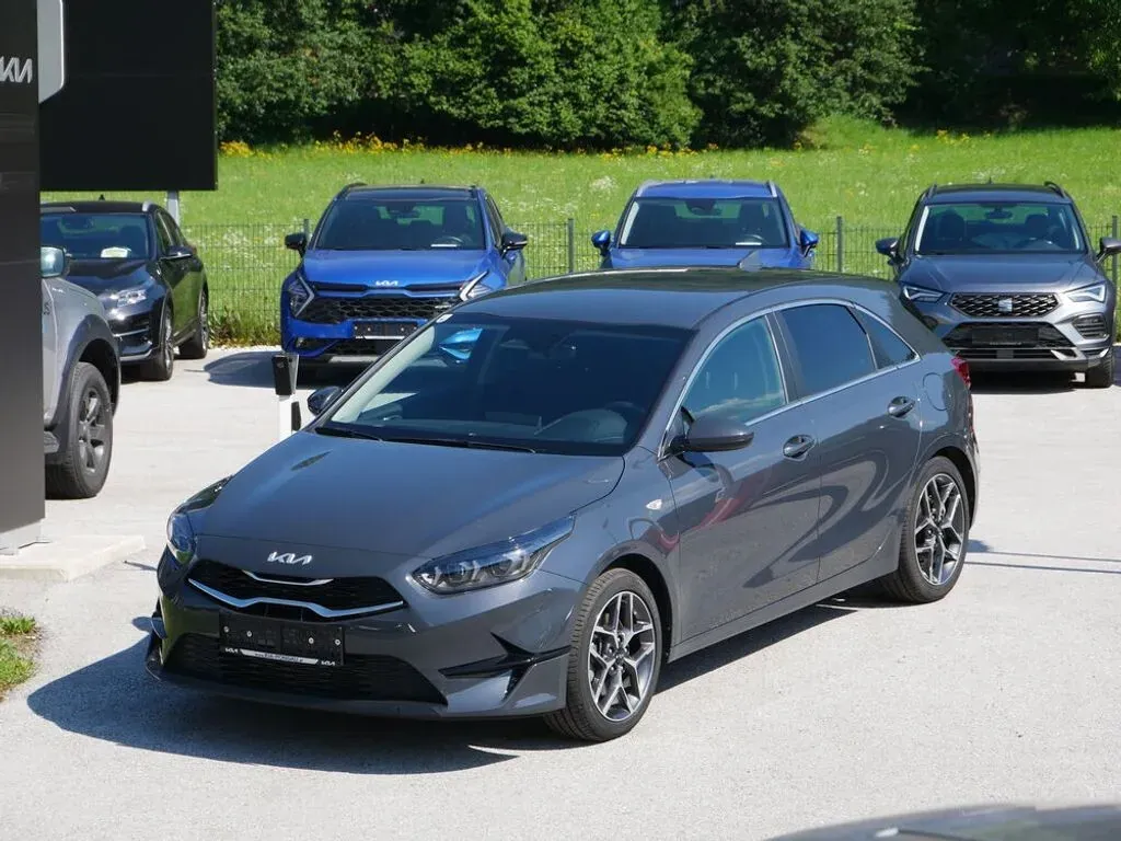 Kia Ceed 2025 photo 2