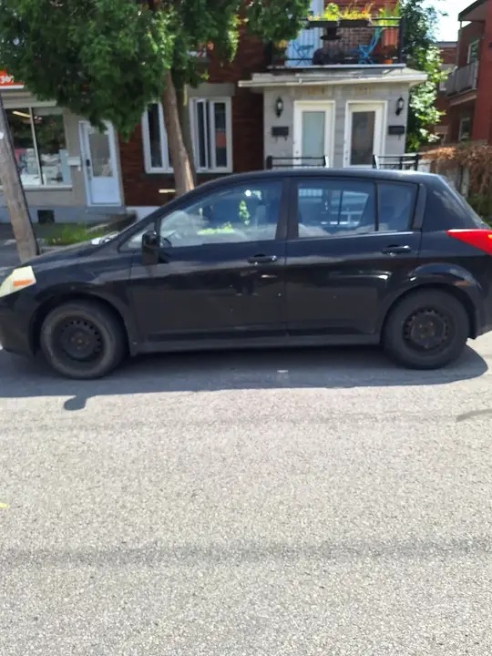 Nissan Versa 2007 photo 2