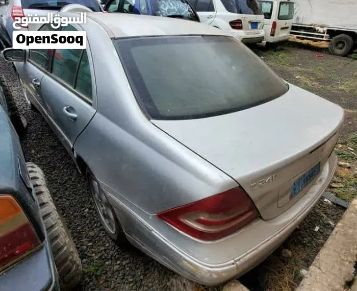 Mercedes-Benz Eqa-Class 2003 photo 3
