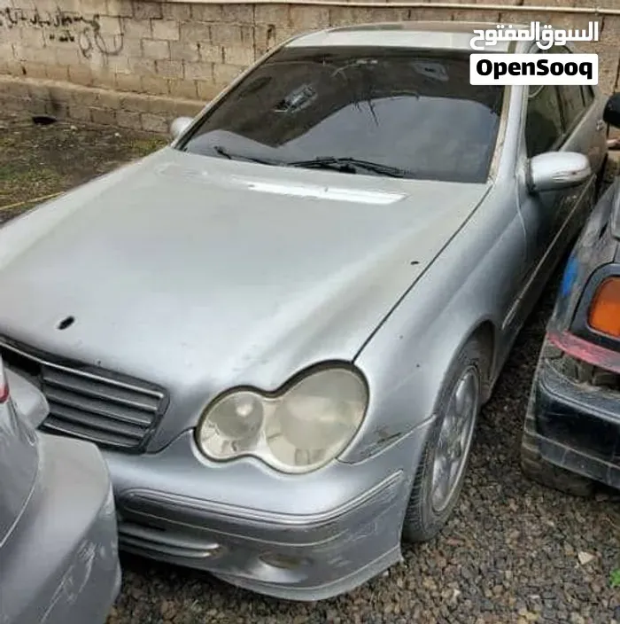 Mercedes-Benz Eqa-Class 2003 photo 2