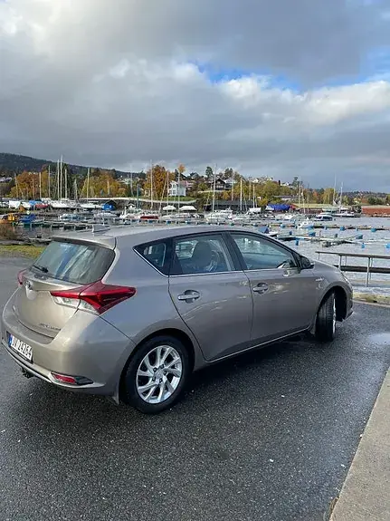 Toyota Auris 2016 photo 4