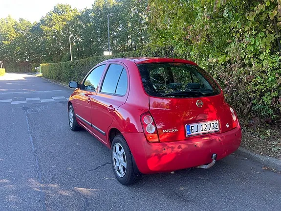 Nissan Micra 2004 photo 4