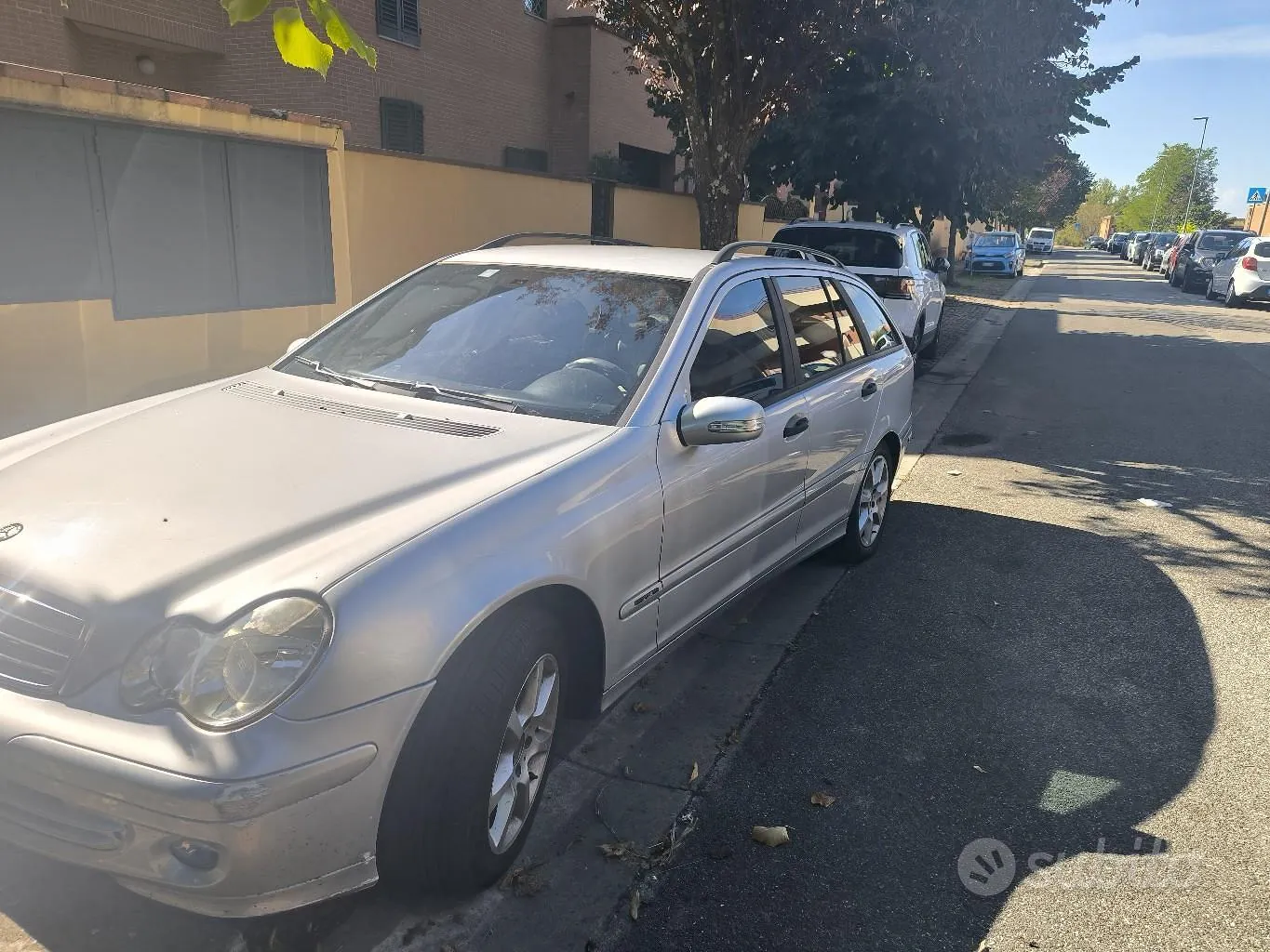 Mercedes-Benz C-Class 2005 photo 2