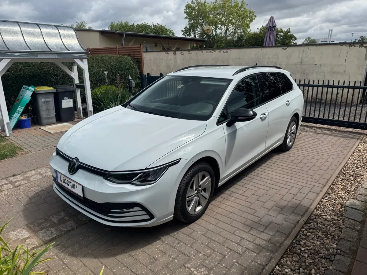 Volkswagen Golf 2021 photo 2