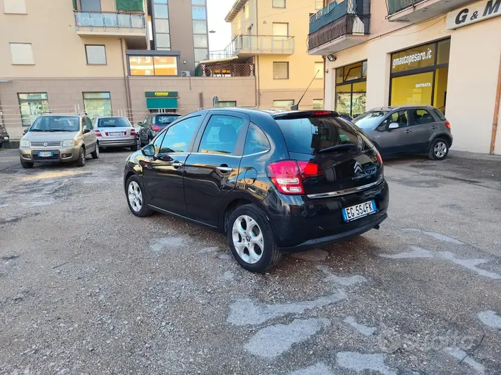 Citroen C3 2011 photo 2