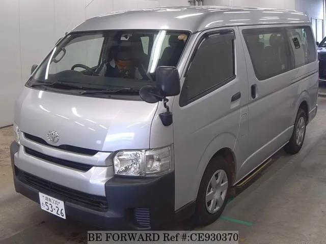 Toyota Hiace Wagon