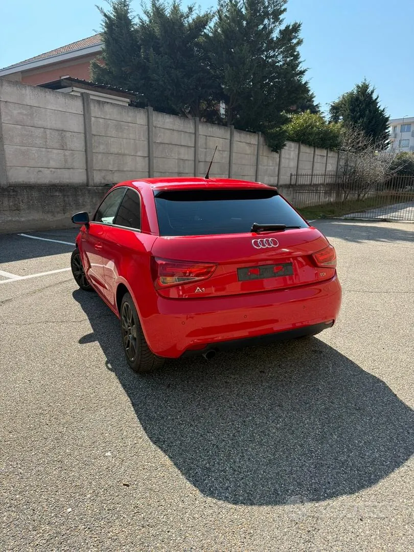 Audi A1 2011 photo 4