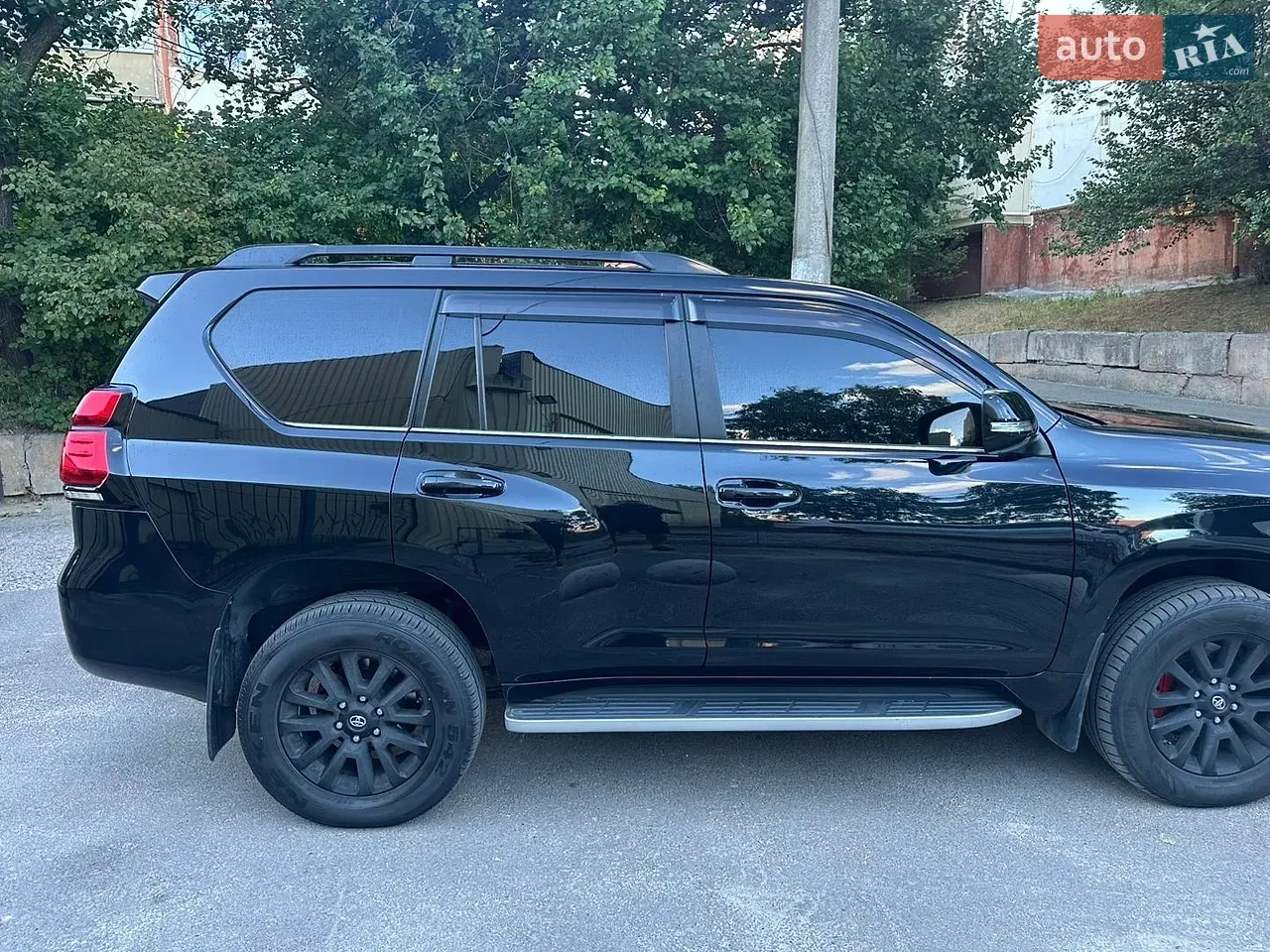 Toyota Land Cruiser Prado 2017 photo 5